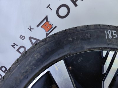 Колесо Geely Atlas R20 5x108, DoubleStar 245/45 R20, зимнее, липучка