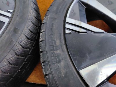 Колесо Geely Atlas R20 5x108, DoubleStar 245/45 R20, зимнее, липучка
