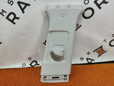 Обшивка центральной стойки