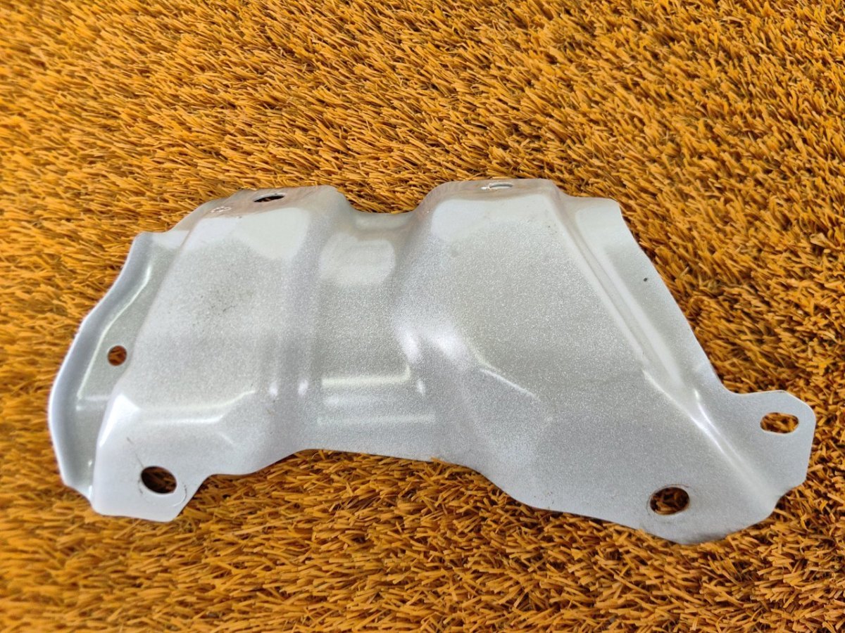 6600107862 Кронштейн Geely Atlas PRO 2023 фото 1