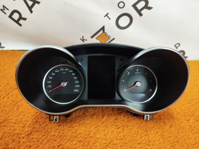 Панель приборов