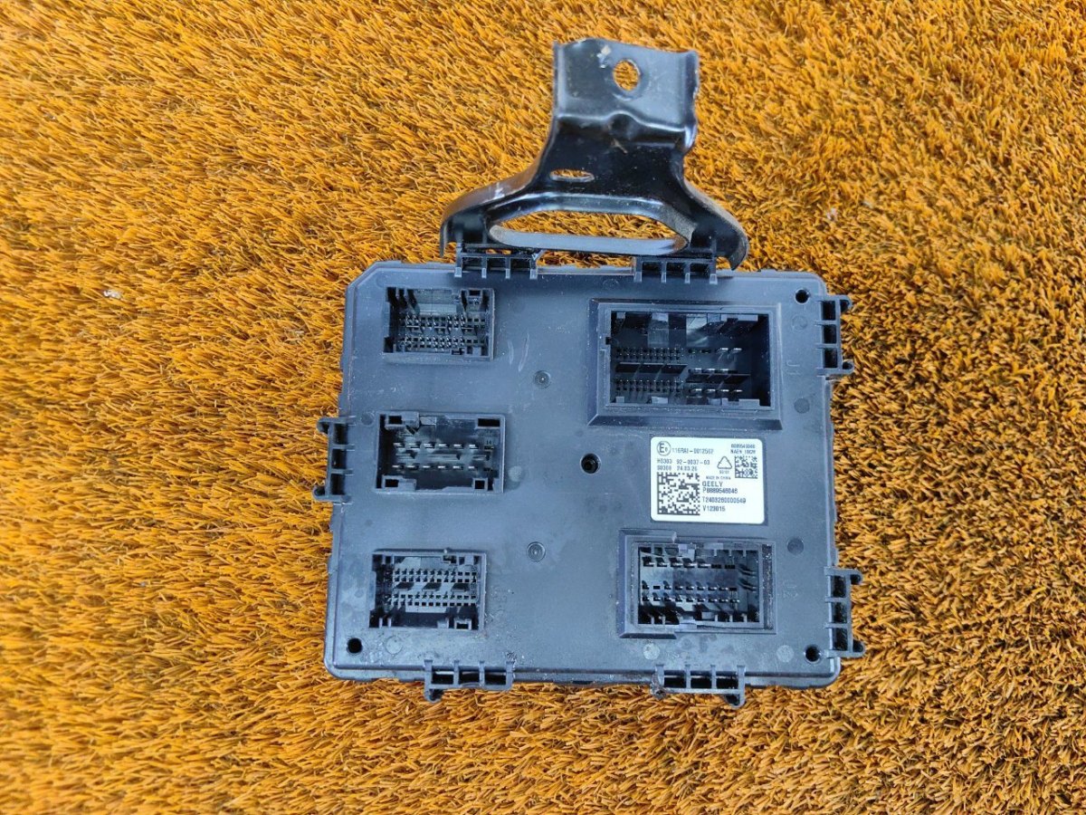 8889546046 Блок комфорта Geely Emgrand 2024 фото 1