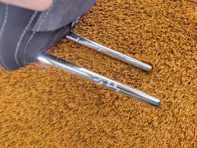 Подголовник сиденья