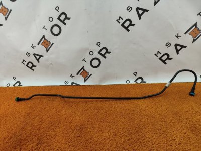 Трубка топливная
