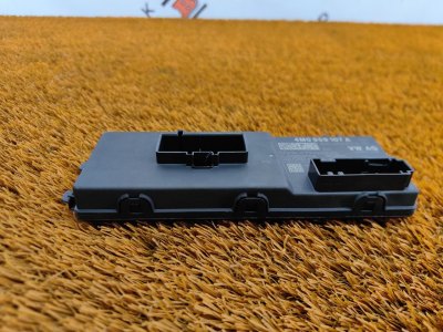 Блок управления крышки багажника