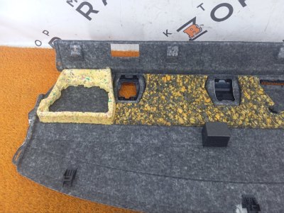 Полка багажника