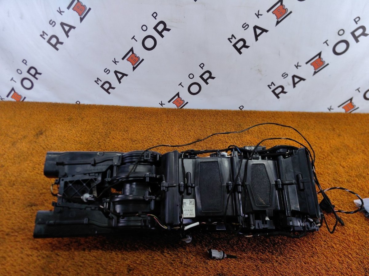 4K1820001R, 4M0819351A, 4N0820356, 4M0898037C, 4M1898037, 4M0082004, 4M0971569 Отопитель салона Audi Q7 2016 фото 1