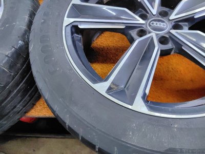 Колесо Audi Q7 R20 5x112, Goodyear 285/45 R20, летнее
