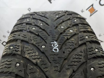 Колесо Mercedes-Benz V-Class R17 5x112, Nokian 235/55 R17, зимнее, шипы