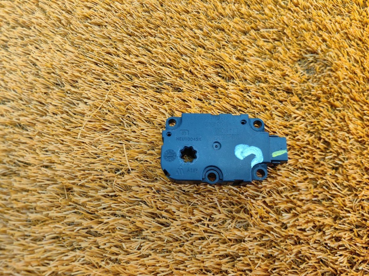 ET416002, 4M0820511 Сервопривод заслонок печки Audi Q7 2016 фото 1