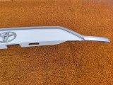 76801-42904, 76801-42908 Накладка крышки багажника Toyota RAV4 2021 фото 6