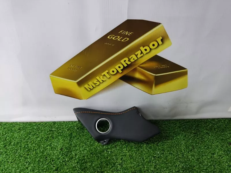 Накладка на торпедо