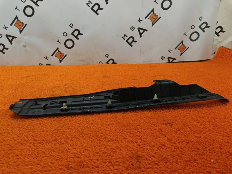 Накладка крыла