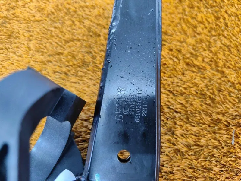 Педаль тормоза