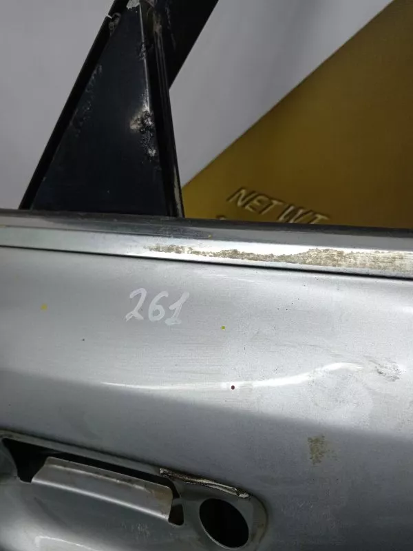 Дверь Audi A8 2004 4E0833052C D3, задняя правая