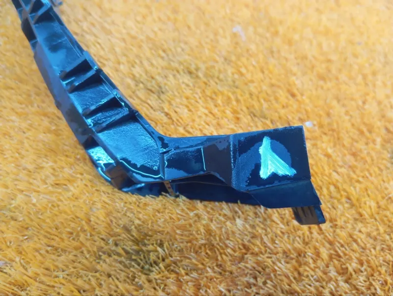 Кронштейн бампера