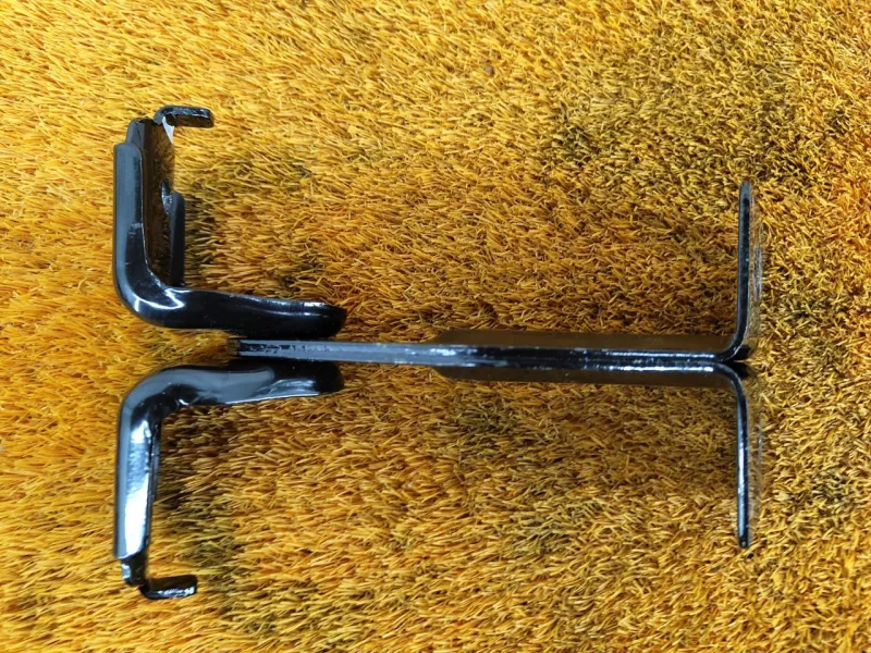 Крепление сиденья