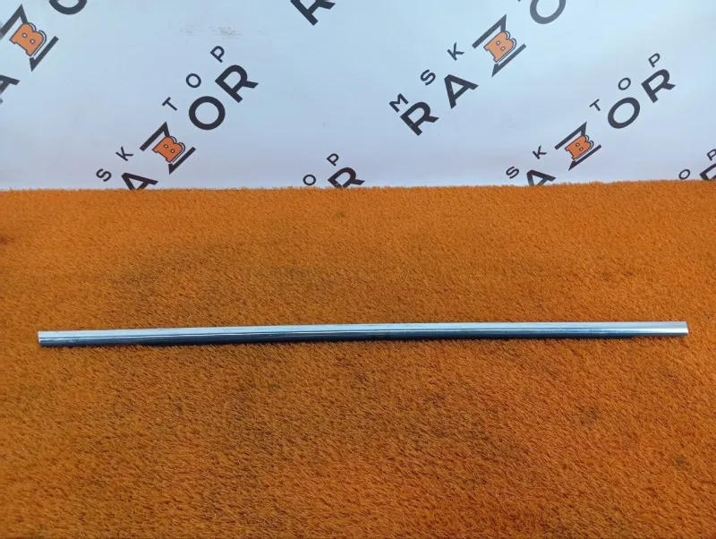 Молдинг стекла