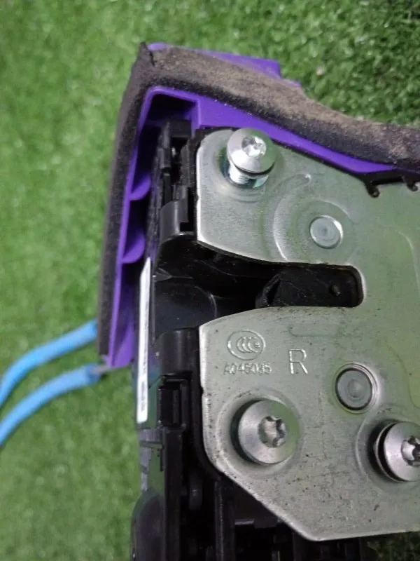 Замок двери