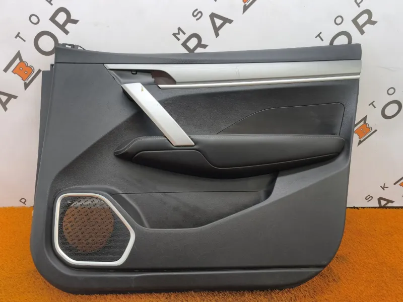 Обшивка двери