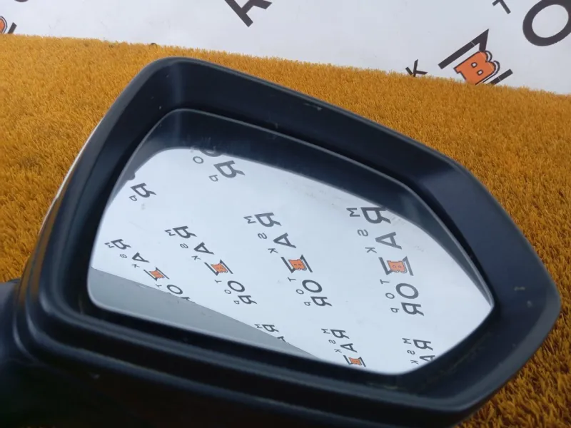 Зеркало боковое