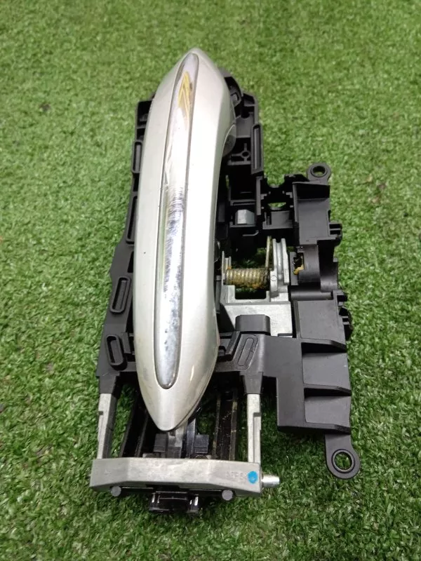 Ручка двери наружняя