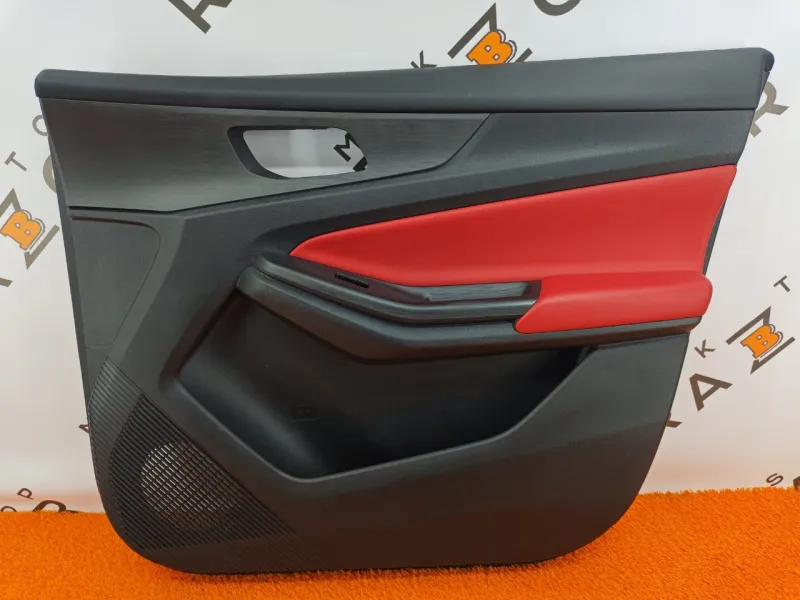 Обшивка двери