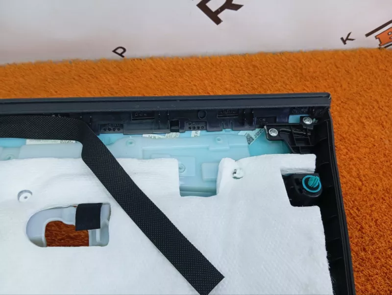 Обшивка двери