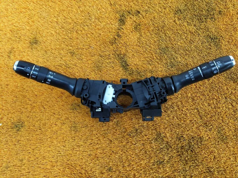 Подрулевой переключатель