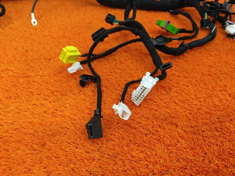 Проводка салона