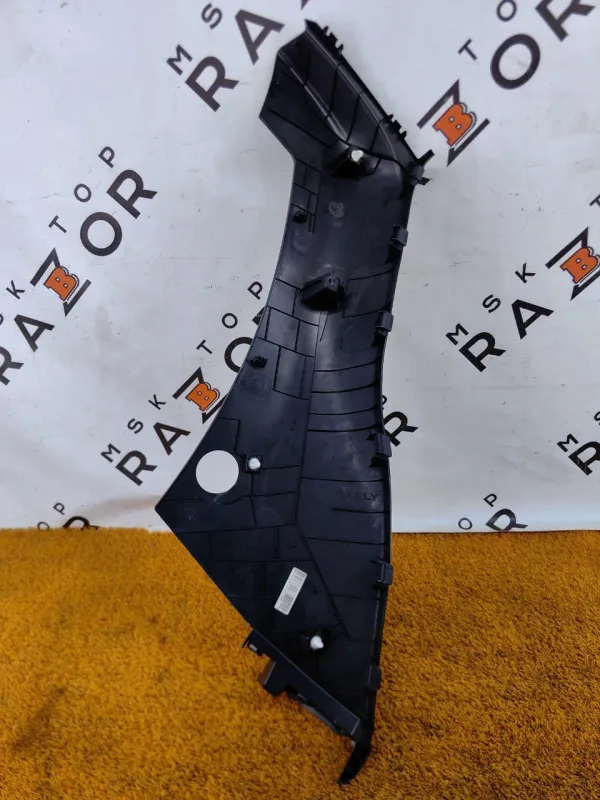 Накладка на стойку кузова