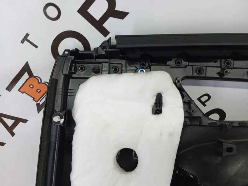 Обшивка двери