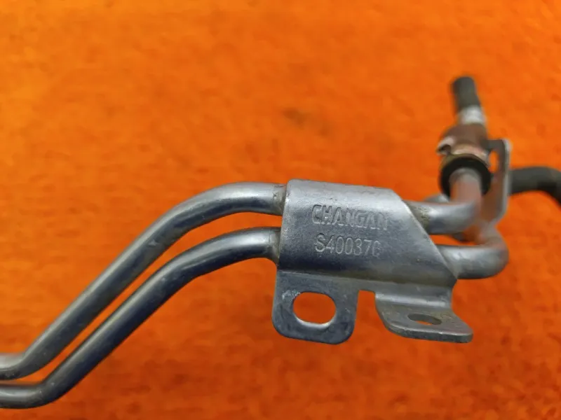 Трубка системы охлаждения