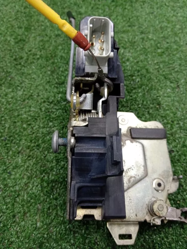 Замок двери