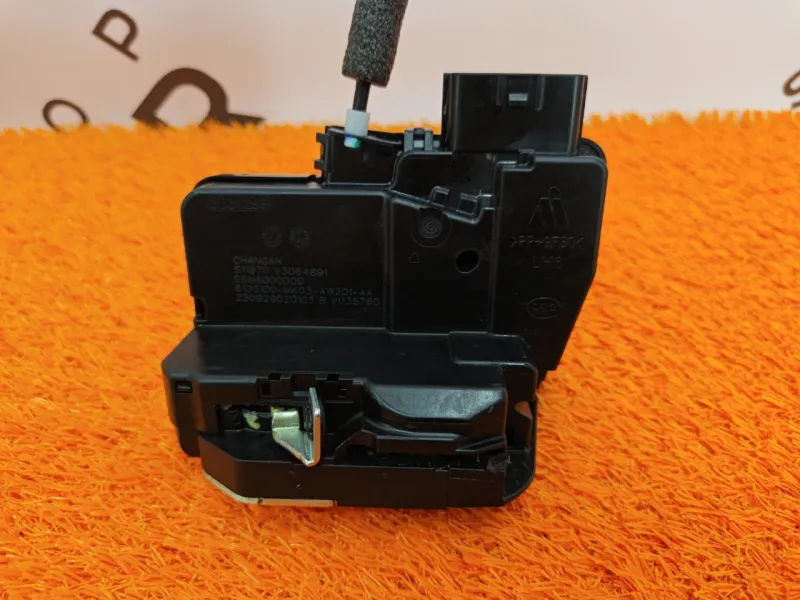 Замок двери