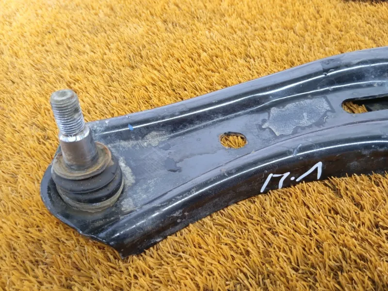 Рычаг подвески