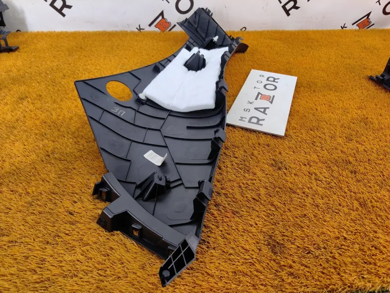 Накладка на стойку кузова