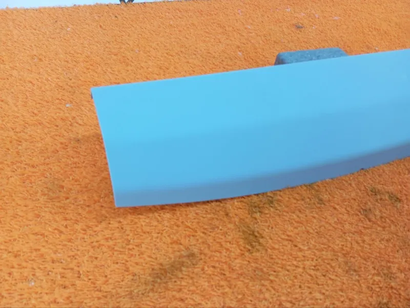 Обшивка двери багажника