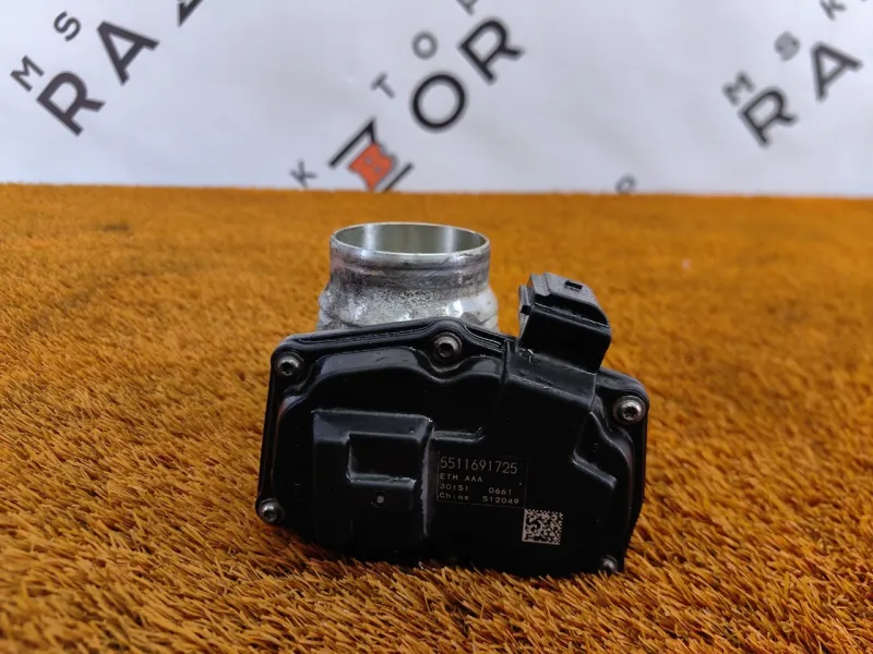 Дроссельная заслонка