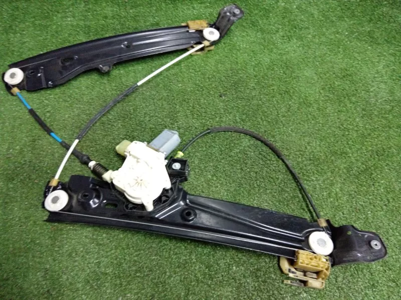 Стеклоподъемник BMW 5-Series 2010 51337182131 F10, передний левый