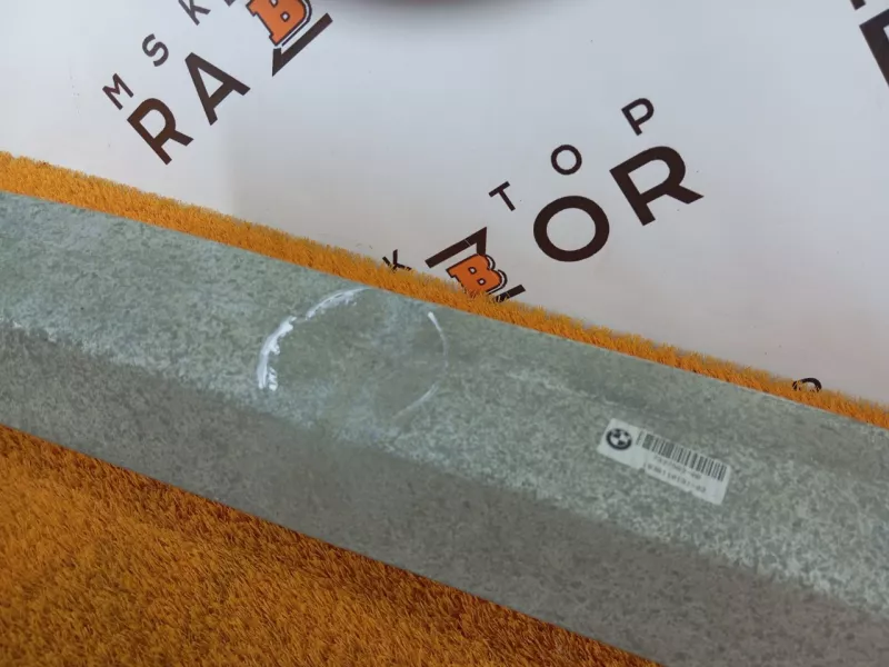 Усилитель бампера