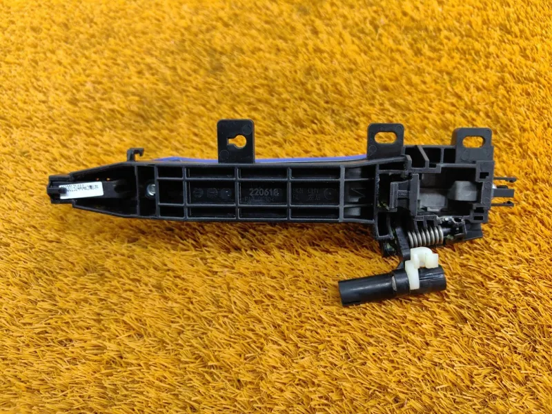 Ручка двери наружняя