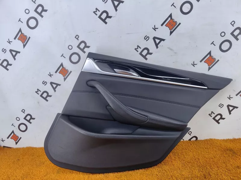 Обшивка двери