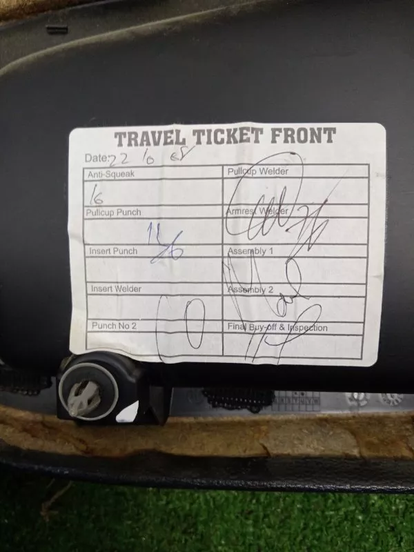 Обшивка двери BMW 3-Series 2008 51429152359 E90, передняя левая