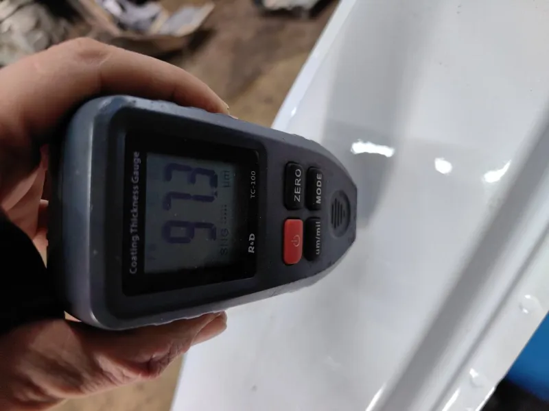 Порог с центральной стойкой