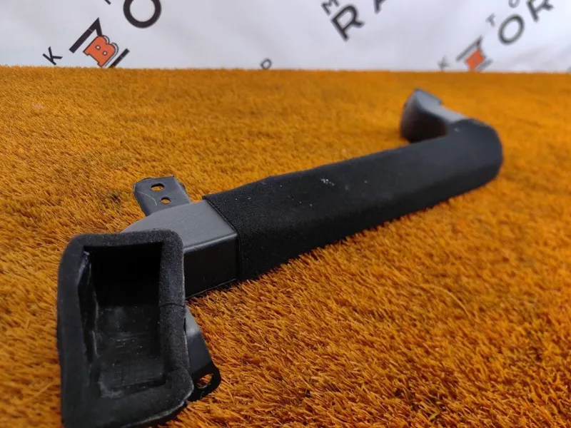 Воздуховод салона