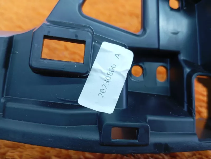 Накладка торпедо