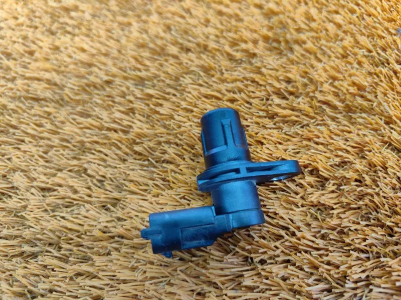 Датчик положения распредвала