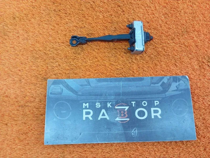 Ограничитель двери