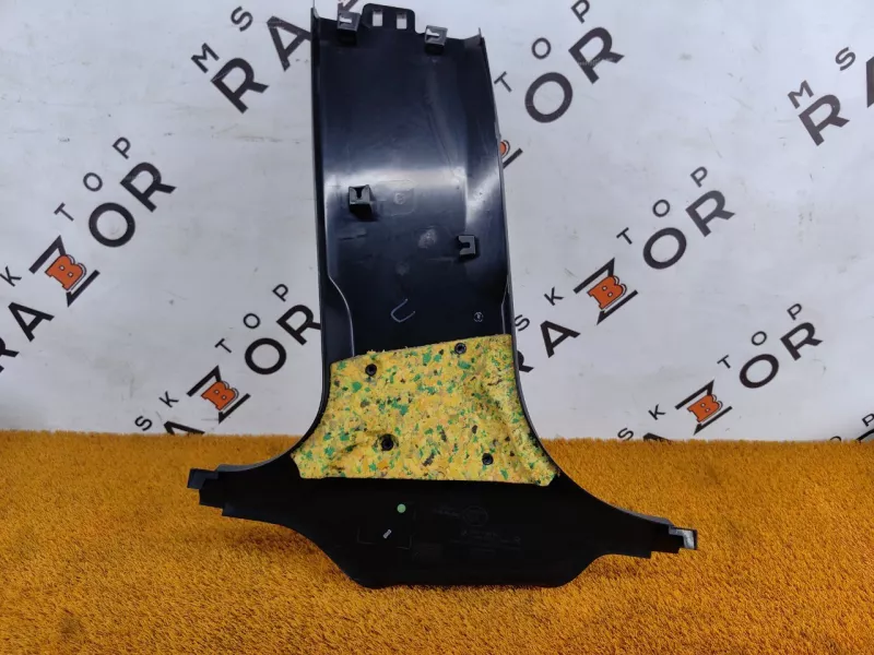 Накладка на стойку кузова